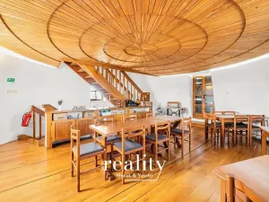 Prodej restaurace, Lesná, 450 m2