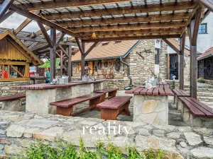 Prodej restaurace, Lesná, 450 m2