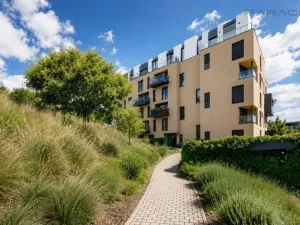 Pronájem bytu 2+kk, Praha - Libeň, Menclova, 66 m2