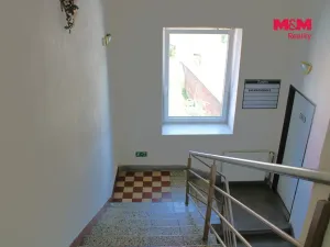 Pronájem kanceláře, Nová Paka, Komenského, 27 m2