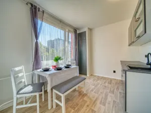 Prodej bytu 3+1, Jaroměř, Na Zavadilce, 73 m2