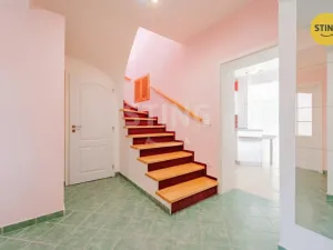 Pronájem bytu 4+kk, Opava, Joži Davida, 114 m2