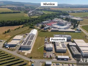 Prodej komerčního pozemku, Nivnice, 3525 m2