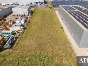 Prodej komerčního pozemku, Nivnice, 3525 m2