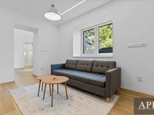 Prodej rodinného domu, Nivnice, Dr. Kachníka, 76 m2