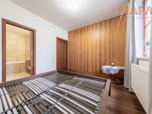 Pronájem bytu 3+kk, Praha - Dejvice, Lindleyova, 79 m2