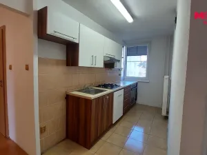 Pronájem bytu 3+1, Klášterec nad Ohří, Školní, 66 m2