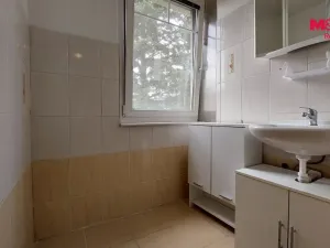 Pronájem bytu 3+1, Klášterec nad Ohří, Školní, 66 m2