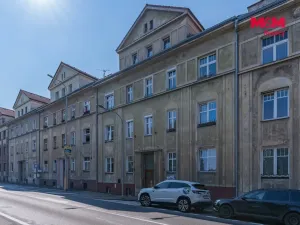 Prodej bytu 1+1, Karlovy Vary - Drahovice, Mattoniho nábřeží, 48 m2