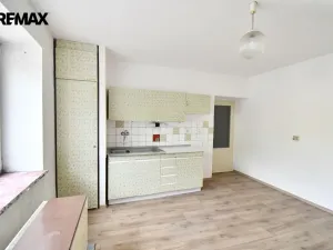 Prodej bytu 1+1, Hronov, Husova, 50 m2