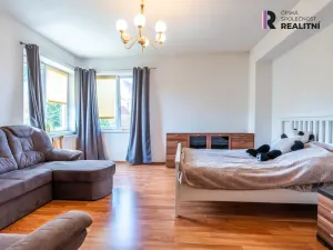 Prodej činžovního domu, Jevišovice, 420 m2
