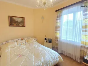 Prodej vily, Praha - Suchdol, 243 m2