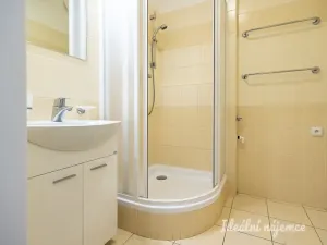 Pronájem bytu 3+kk, Praha - Chodov, Ženíškova, 74 m2