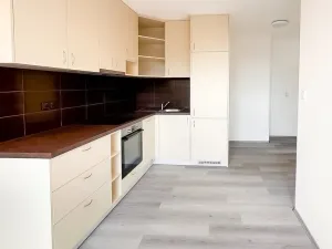 Pronájem bytu 2+kk, Praha - Strašnice, Konojedská, 44 m2