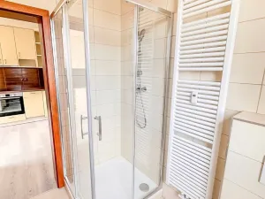 Pronájem bytu 2+kk, Praha - Strašnice, Konojedská, 44 m2