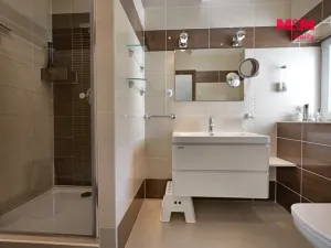 Prodej rodinného domu, Domašov u Šternberka, 341 m2