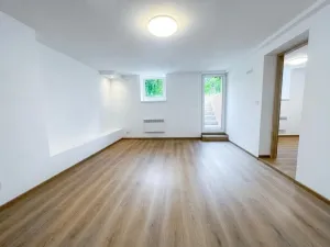 Prodej bytu 3+kk, Brno - Černovice, Churého, 49 m2