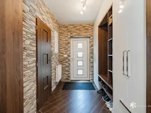 Prodej rodinného domu, Měšice, Na Blatech, 153 m2