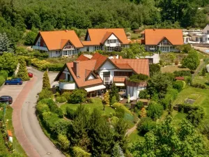 Prodej rodinného domu, Ráby, 718 m2