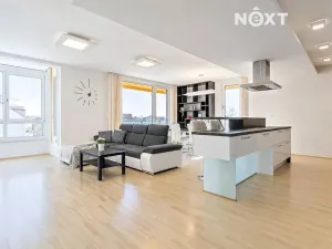 Pronájem bytu 3+kk, České Budějovice, Staroměstská, 99 m2