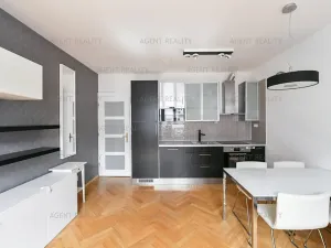 Pronájem bytu 3+kk, Praha - Břevnov, 8. listopadu, 80 m2