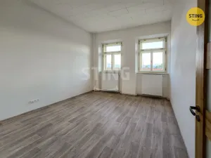 Pronájem bytu 3+kk, Frýdek-Místek, Zámecké nám., 69 m2