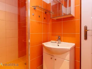 Prodej bytu 2+1, Karviná, Haškova, 54 m2