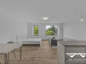 Pronájem bytu 1+kk, Praha - Prosek, Valečovská, 45 m2