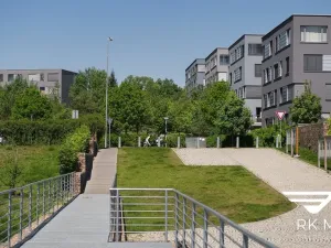 Pronájem bytu 1+kk, Praha - Prosek, Valečovská, 45 m2