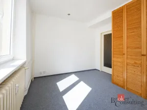 Prodej bytu 2+kk, Plzeň - Lobzy, Živnostenská, 40 m2