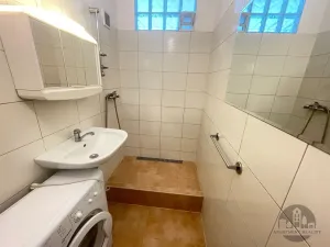 Pronájem bytu 1+1, Praha - Troja, Mazurská, 30 m2