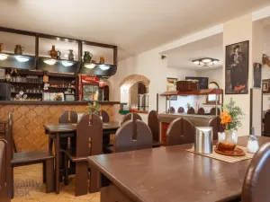 Prodej restaurace, Dolní Dunajovice, Hlavní, 300 m2