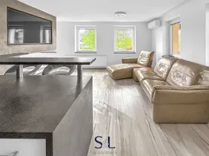 Pronájem bytu 2+kk, Liberec, Karlovská, 68 m2