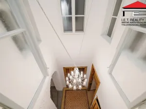 Prodej kanceláře, Frýdek-Místek, Zámecké nám., 89 m2
