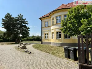 Pronájem kanceláře, Veltrusy, Palackého, 85 m2