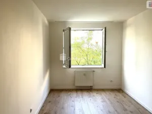 Pronájem bytu 2+kk, Praha - Vysočany, bratří Dohalských, 60 m2
