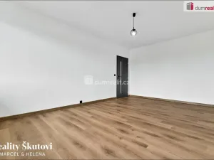 Prodej bytu 3+1, Ústí nad Labem, Peškova, 65 m2