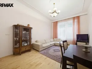 Prodej obchodního prostoru, Karlovy Vary, Moravská, 160 m2