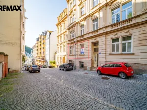Prodej obchodního prostoru, Karlovy Vary, Moravská, 160 m2