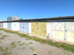 Prodej garáže, Hradec Králové, Čajkovského, 16 m2
