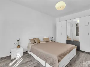 Prodej bytu 2+kk, Praha, Dolnoměcholupská, 45 m2