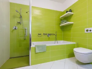 Prodej rodinného domu, Trnová, 214 m2