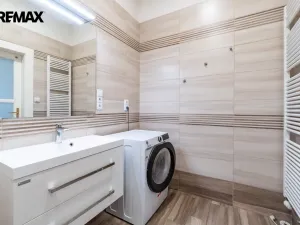 Pronájem bytu 2+kk, Praha - Staré Město, Kaprova, 58 m2