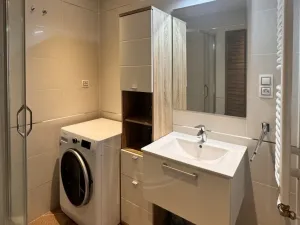 Pronájem bytu 2+kk, Praha - Žižkov, Olšanská, 50 m2