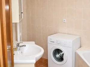 Pronájem bytu 2+kk, Praha - Bubeneč, Sochařská, 63 m2