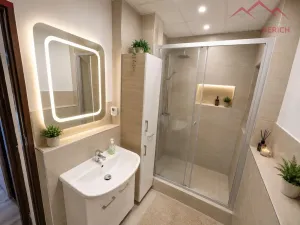 Prodej bytu 3+1, Chomutov, Kundratická, 71 m2