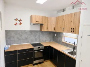 Prodej bytu 3+1, Chomutov, Kundratická, 71 m2