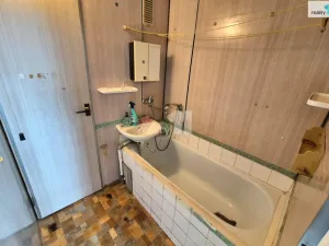 Prodej bytu 3+1, Cheb, Lomená, 64 m2