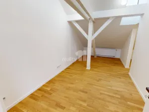Pronájem komerční nemovitosti, Pelhřimov, Tylova, 151 m2