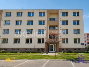 Pronájem bytu 1+1, Zlín, Dřevnická, 38 m2